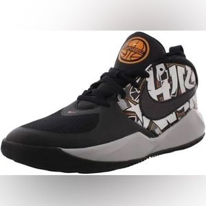(GS) Nike Team Hustle D9 'Graffiti'